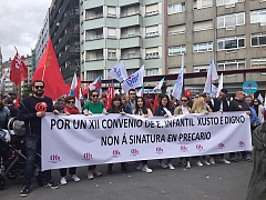 20190502 manifestacion 1 maio convenio infantil (2).jpg